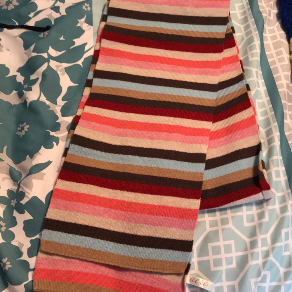 Striped scarf